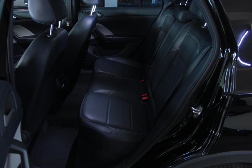 VOLKSWAGEN T-Cross - Foto