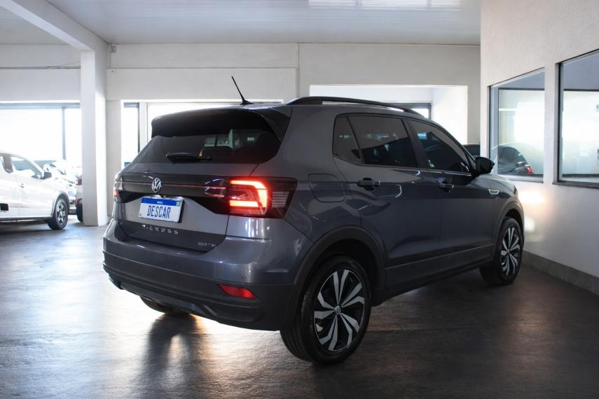 VOLKSWAGEN T-Cross - Foto