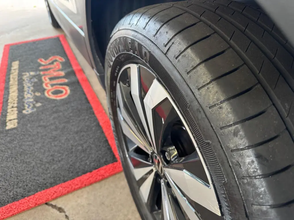 VOLKSWAGEN T-Cross - Foto