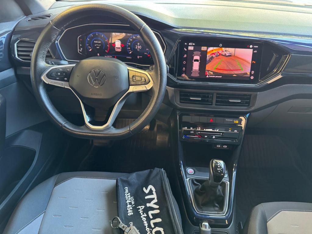 VOLKSWAGEN T-Cross - Foto