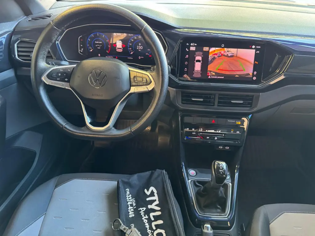 VOLKSWAGEN T-Cross - Foto