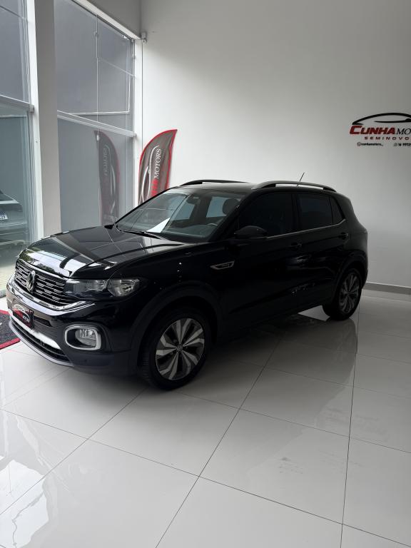 VOLKSWAGEN T-Cross - Foto