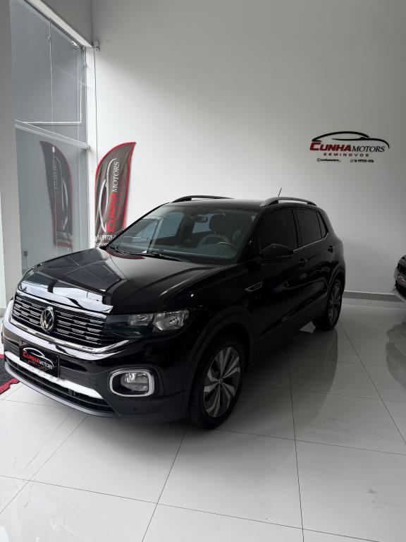 VOLKSWAGEN T-Cross - Foto