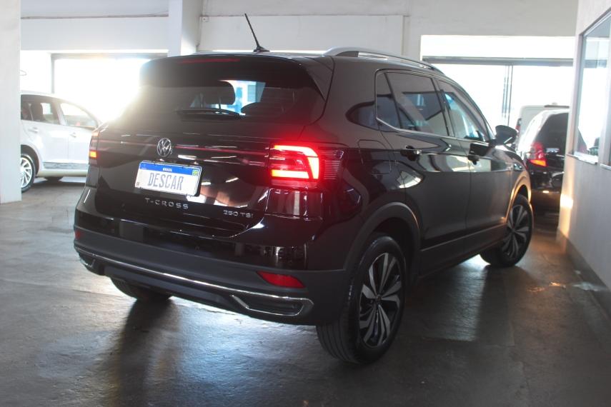 VOLKSWAGEN T-Cross - Foto