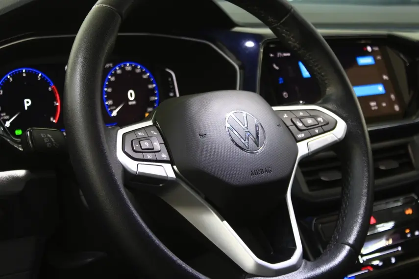 VOLKSWAGEN T-Cross - Foto