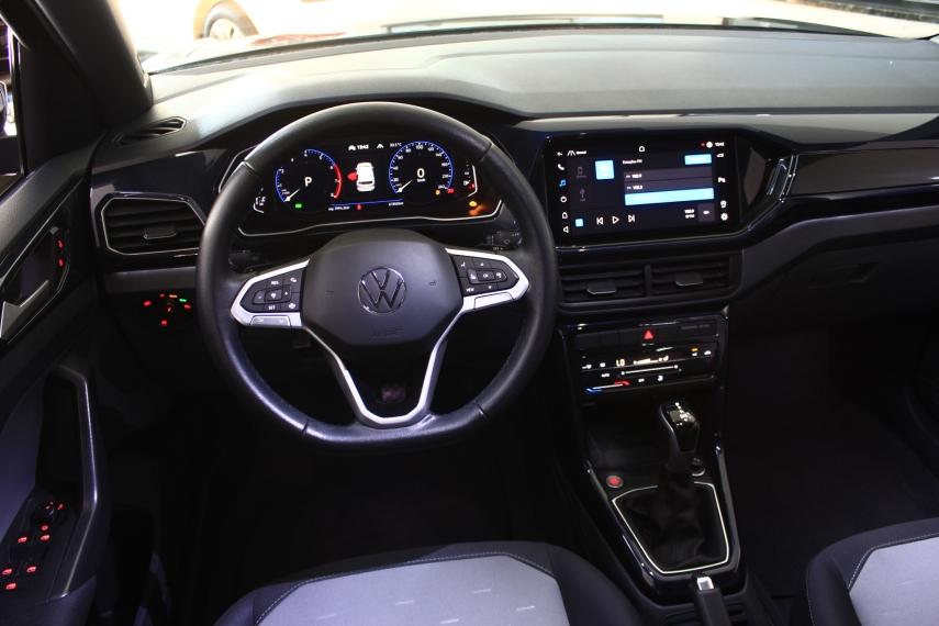 VOLKSWAGEN T-Cross - Foto