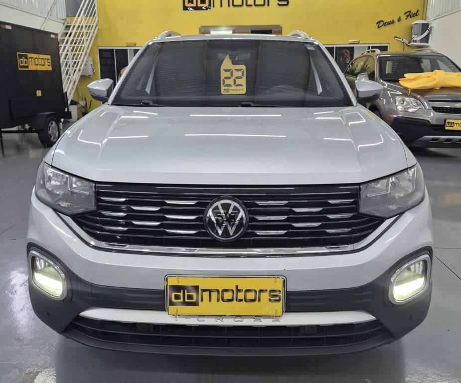 VOLKSWAGEN T-Cross - Foto
