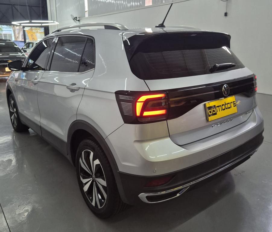 VOLKSWAGEN T-Cross - Foto