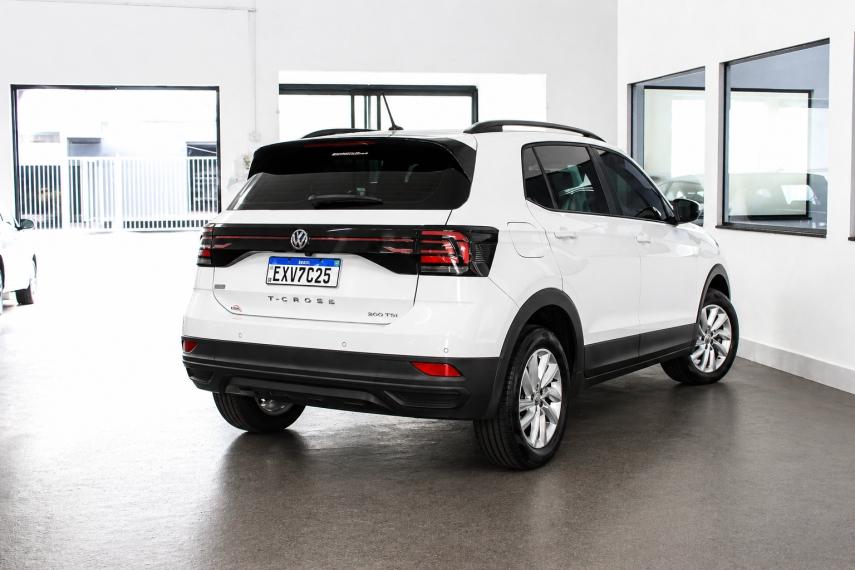VOLKSWAGEN T-Cross - Foto