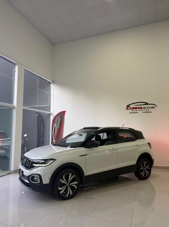VOLKSWAGEN T-Cross - Foto