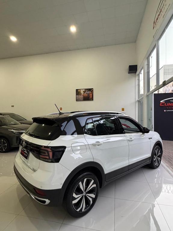 VOLKSWAGEN T-Cross - Foto