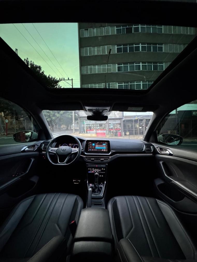 VOLKSWAGEN T-Cross - Foto