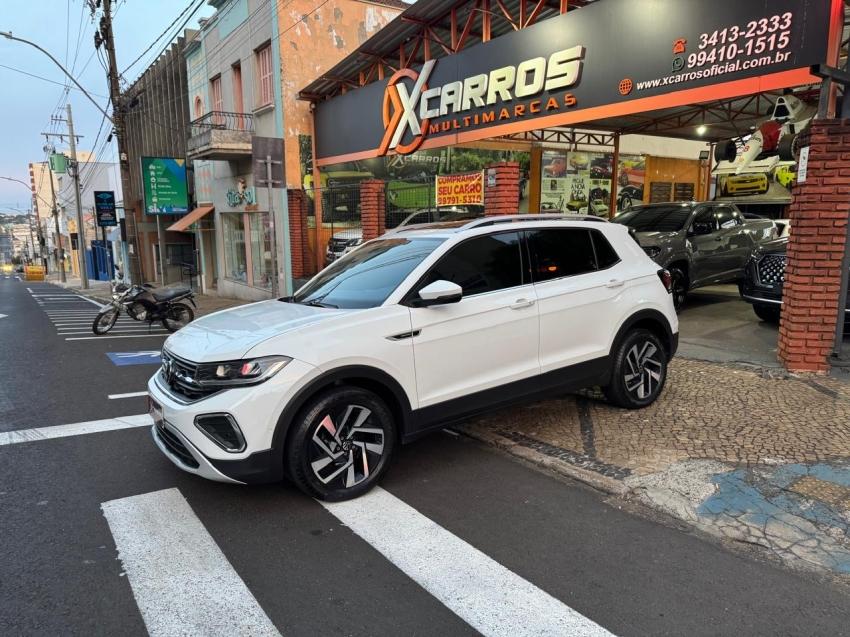 VOLKSWAGEN T-Cross - Foto