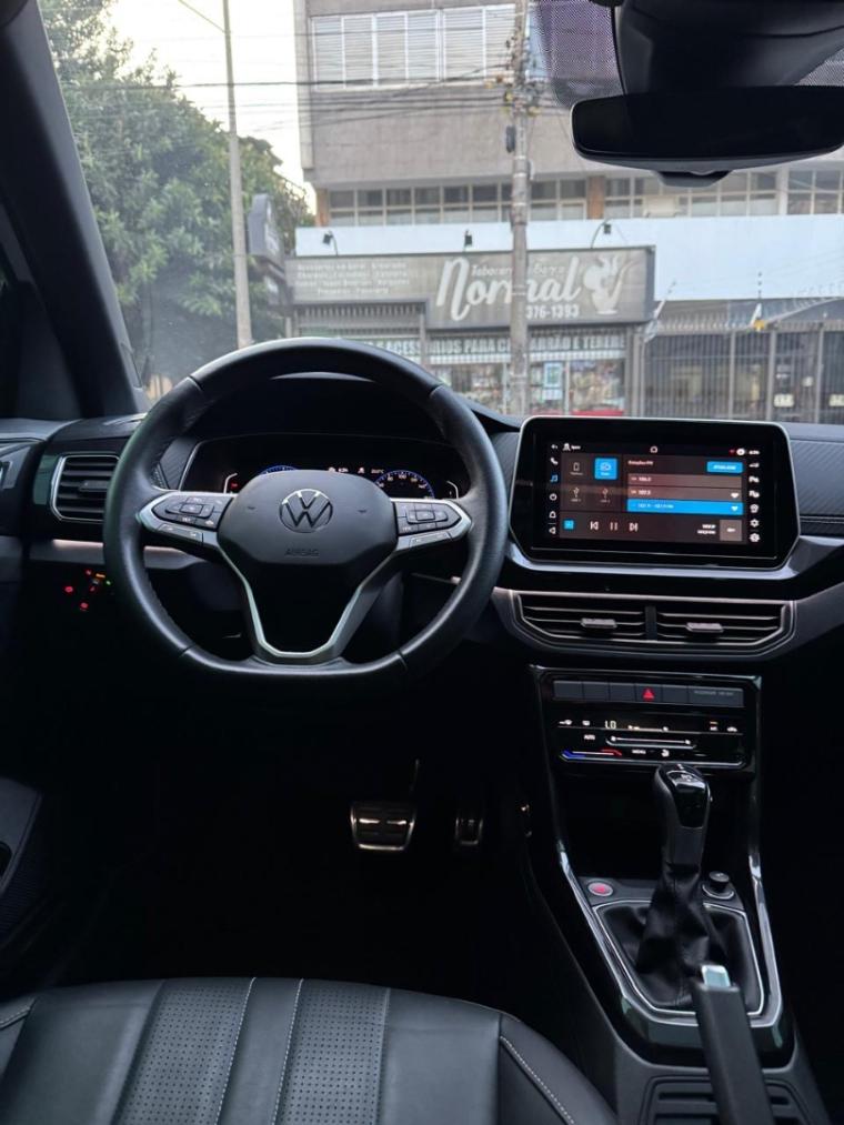 VOLKSWAGEN T-Cross - Foto