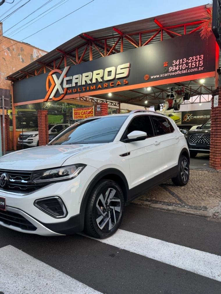 VOLKSWAGEN T-Cross - Foto