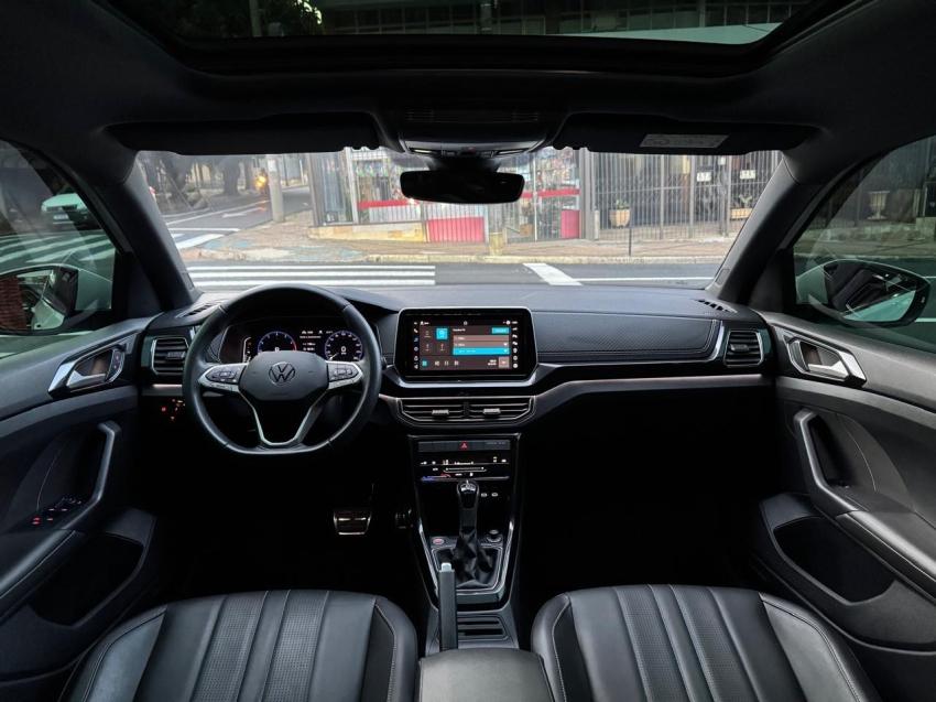 VOLKSWAGEN T-Cross - Foto