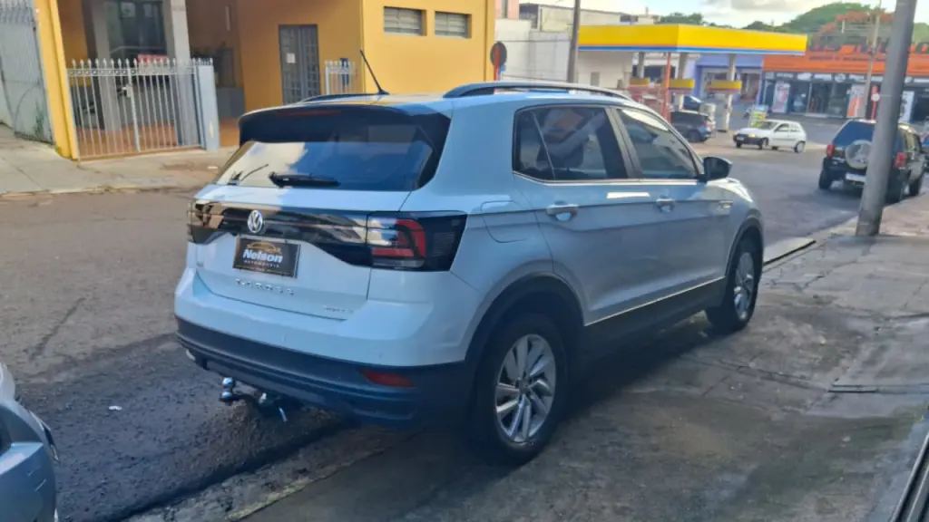 VOLKSWAGEN T-Cross - Foto