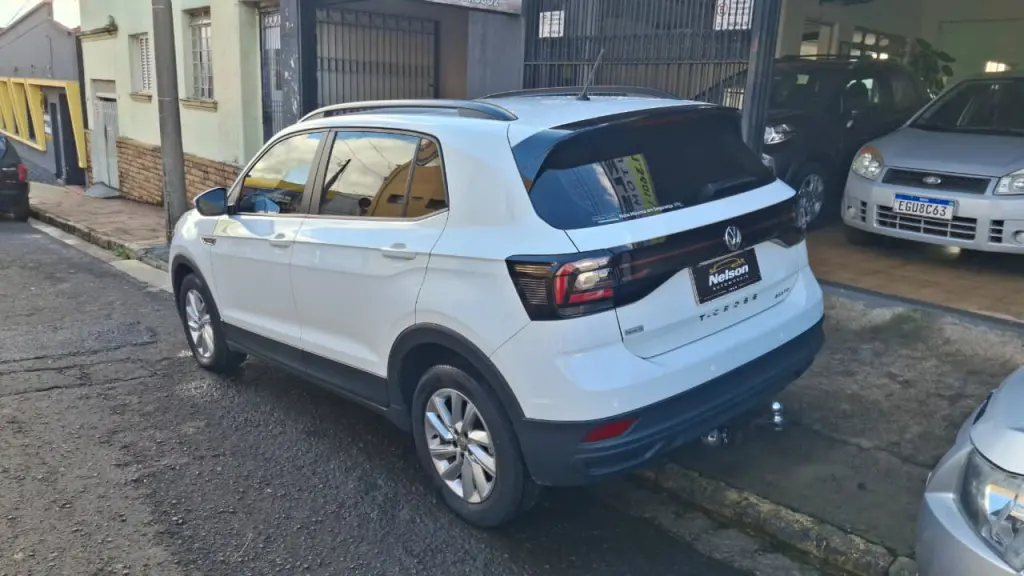 VOLKSWAGEN T-Cross - Foto