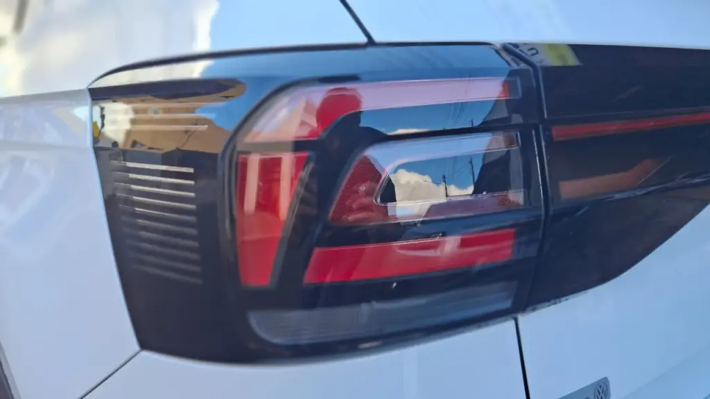 VOLKSWAGEN T-Cross - Foto