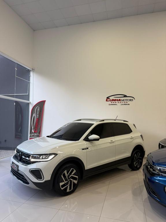 VOLKSWAGEN T-Cross - Foto