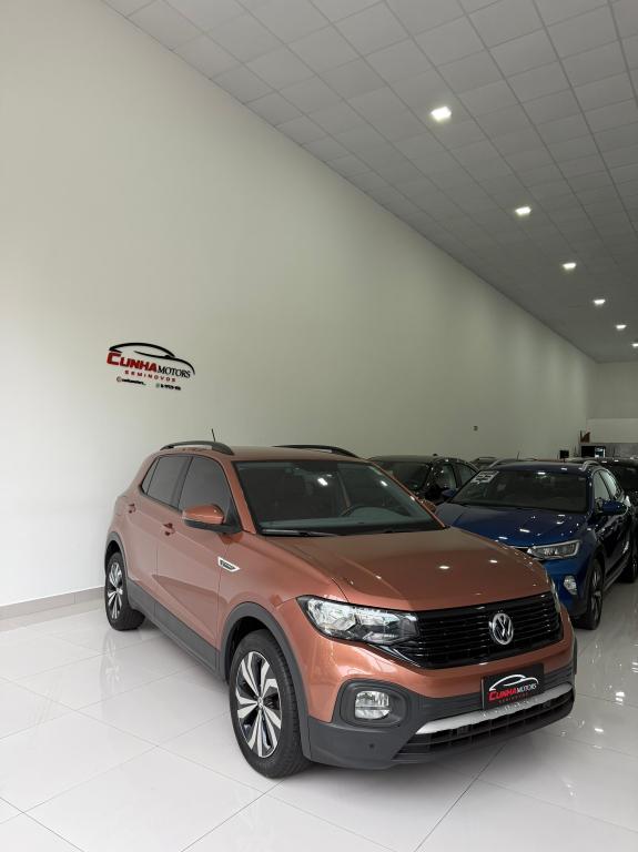 VOLKSWAGEN T-Cross - Foto