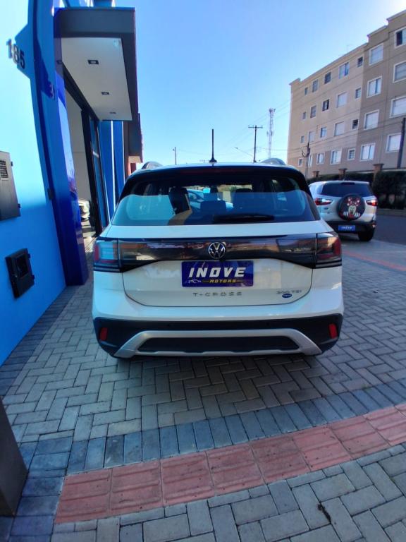 VOLKSWAGEN T-Cross - Foto