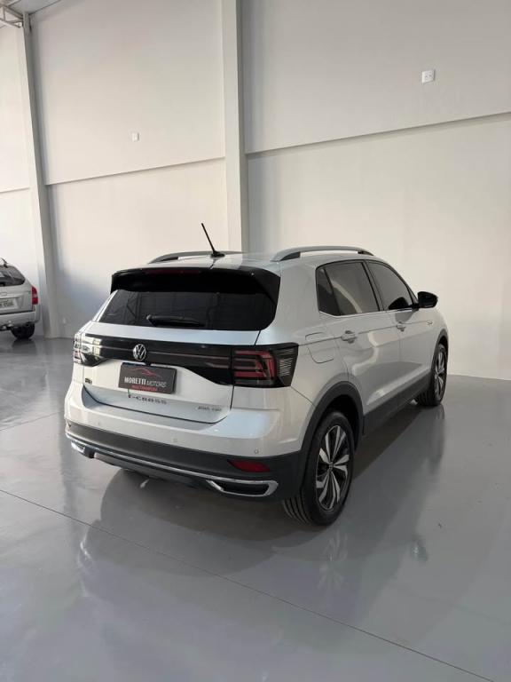 VOLKSWAGEN T-Cross - Foto
