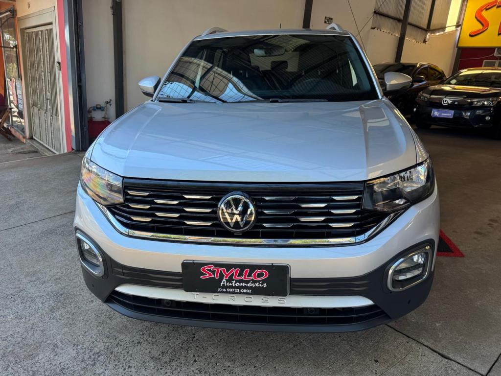 VOLKSWAGEN T-Cross - Foto