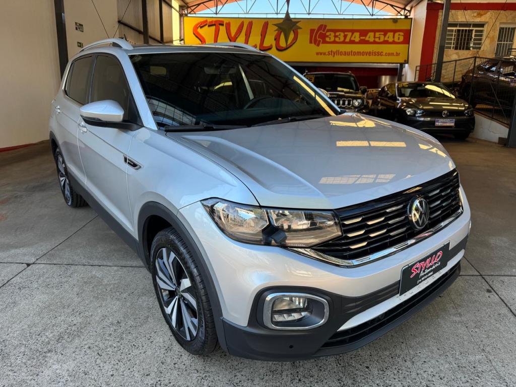 VOLKSWAGEN T-Cross - Foto