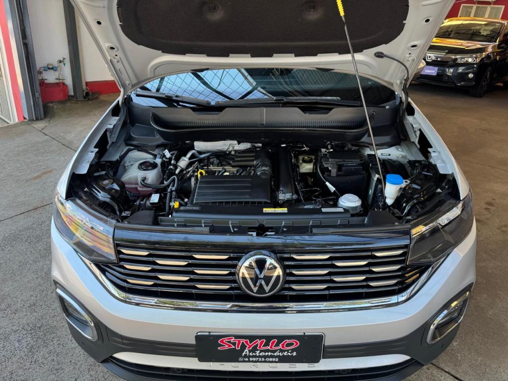 VOLKSWAGEN T-Cross - Foto