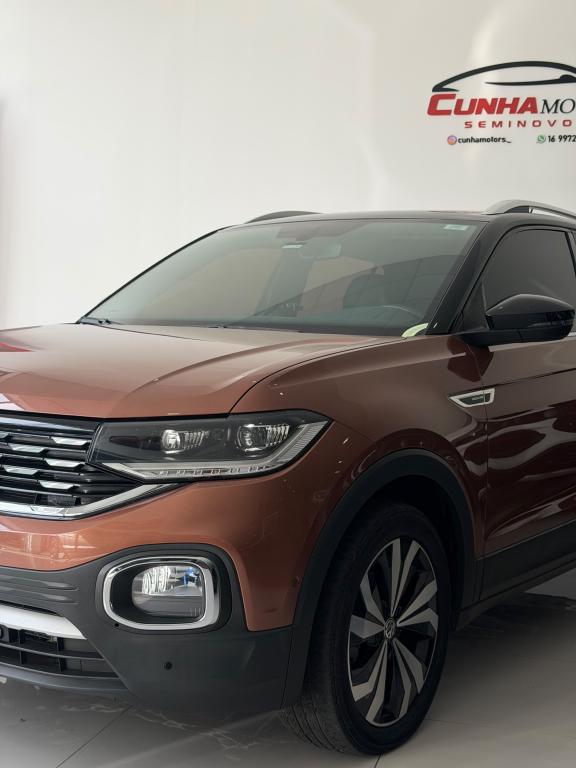VOLKSWAGEN T-Cross - Foto