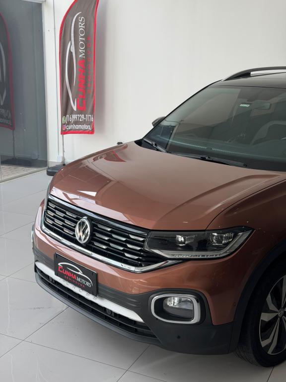 VOLKSWAGEN T-Cross - Foto