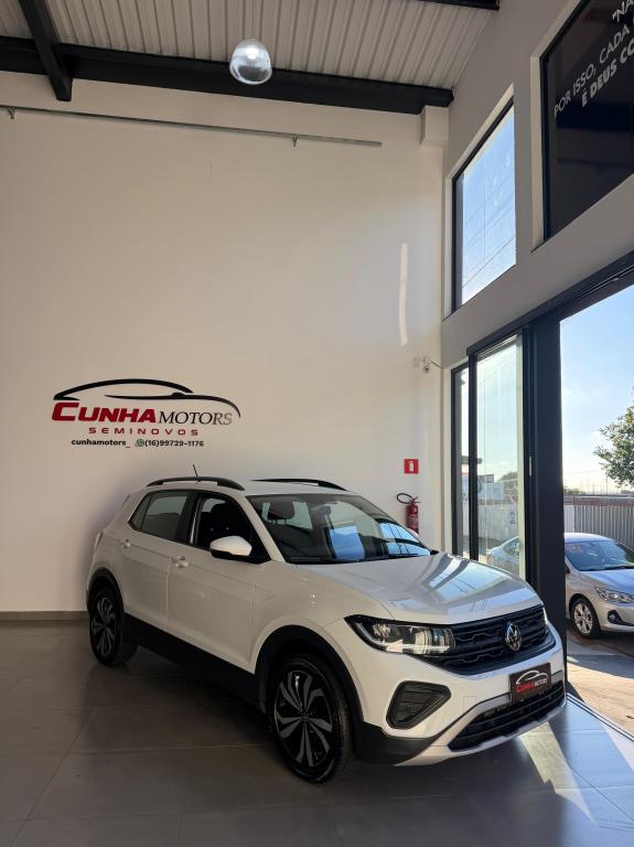VOLKSWAGEN T-Cross - Foto