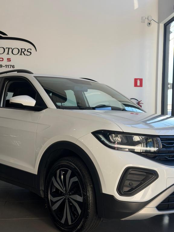 VOLKSWAGEN T-Cross - Foto