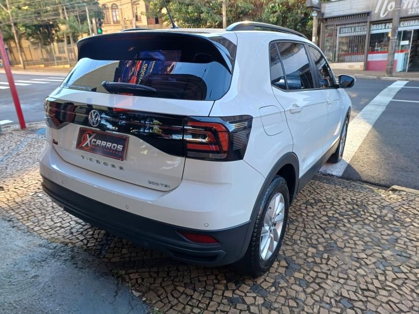 VOLKSWAGEN T-Cross - Foto