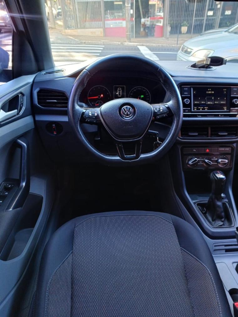 VOLKSWAGEN T-Cross - Foto
