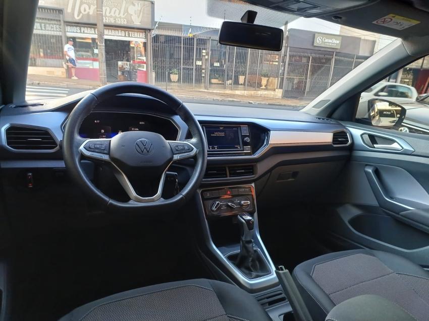 VOLKSWAGEN T-Cross - Foto
