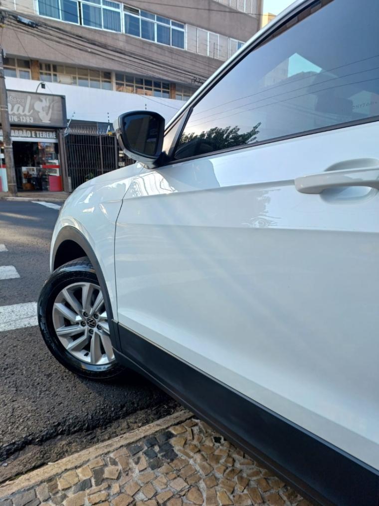 VOLKSWAGEN T-Cross - Foto