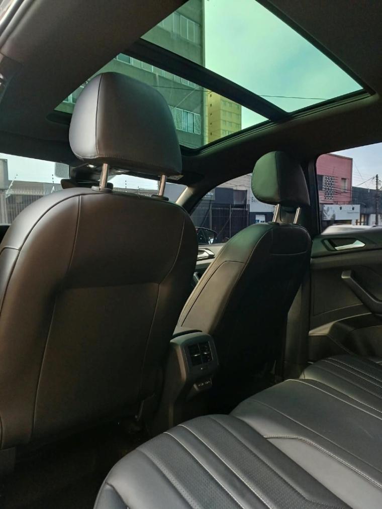 VOLKSWAGEN T-Cross - Foto