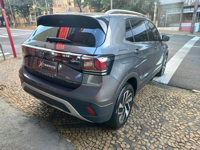 VOLKSWAGEN T-Cross - Foto