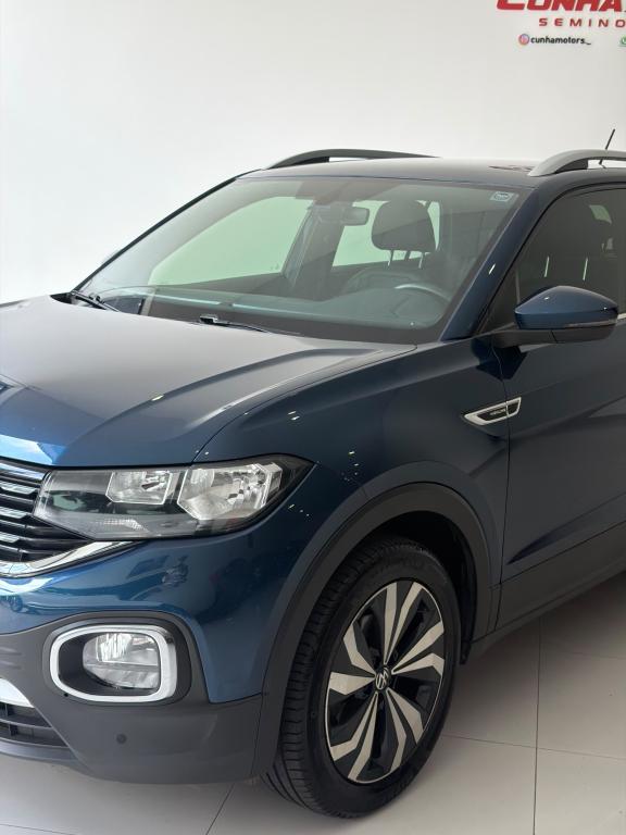 VOLKSWAGEN T-Cross - Foto