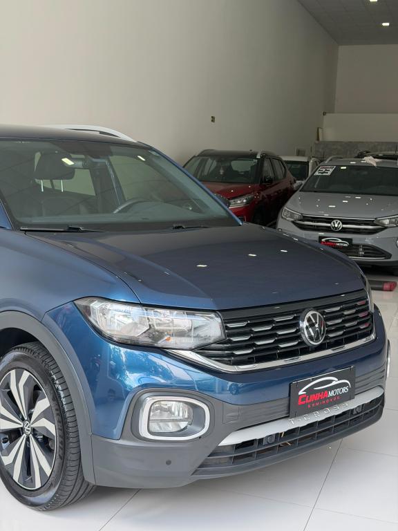 VOLKSWAGEN T-Cross - Foto