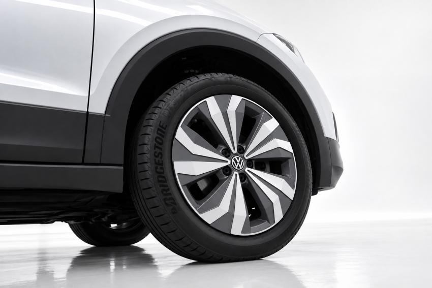 VOLKSWAGEN T-Cross - Foto