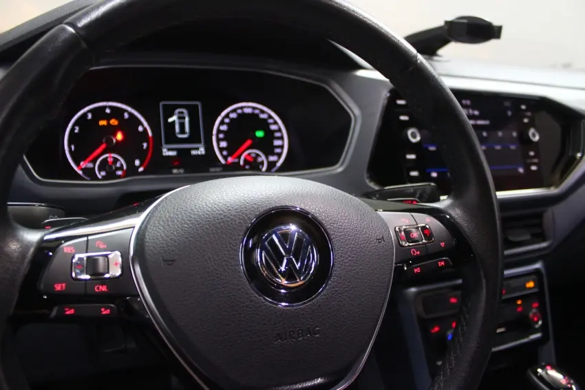 VOLKSWAGEN T-Cross - Foto