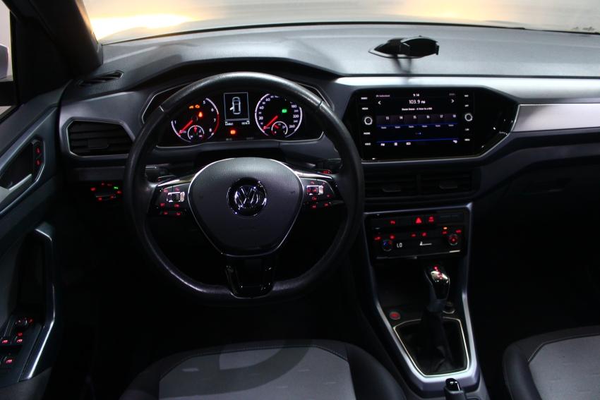 VOLKSWAGEN T-Cross - Foto