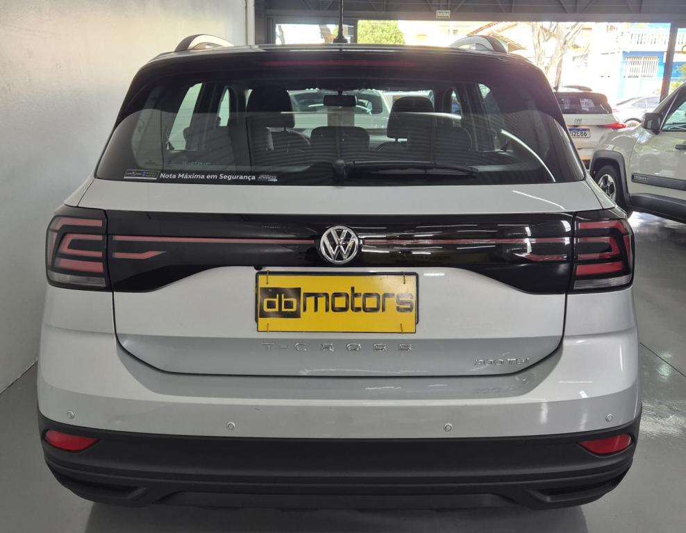 VOLKSWAGEN T-Cross - Foto