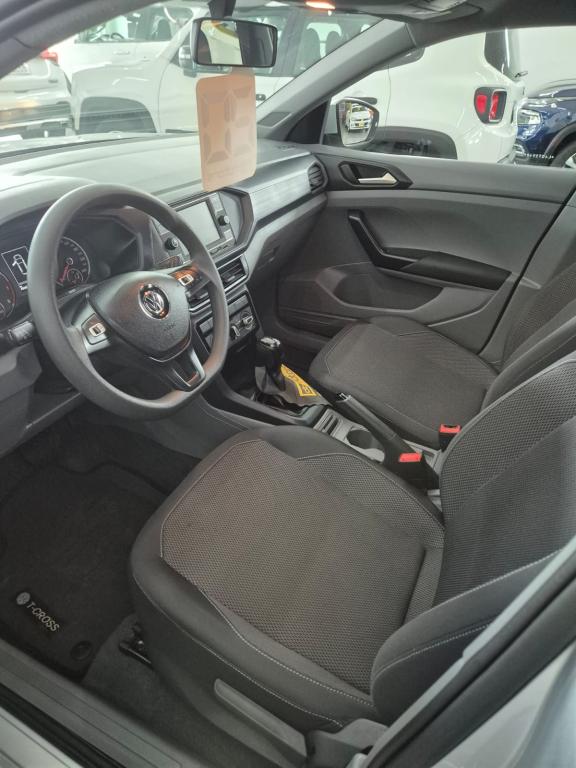 VOLKSWAGEN T-Cross - Foto