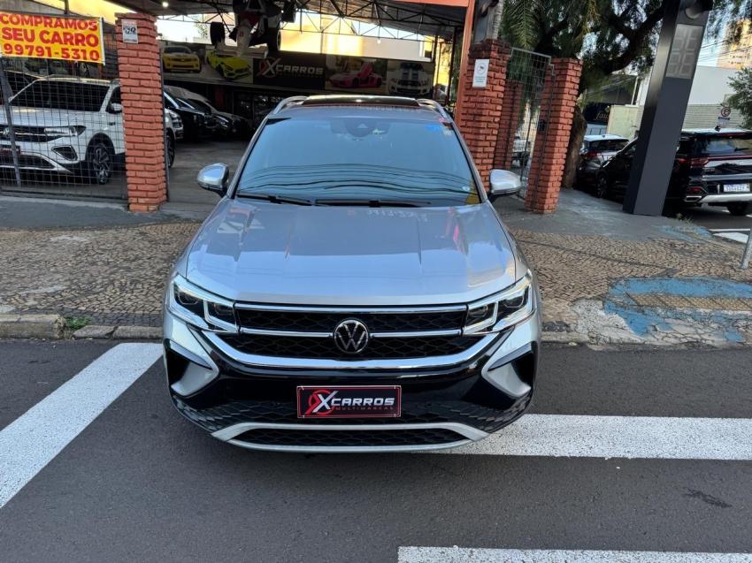 VOLKSWAGEN Taos