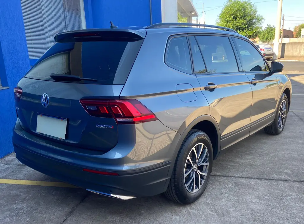 VOLKSWAGEN Tiguan - Foto