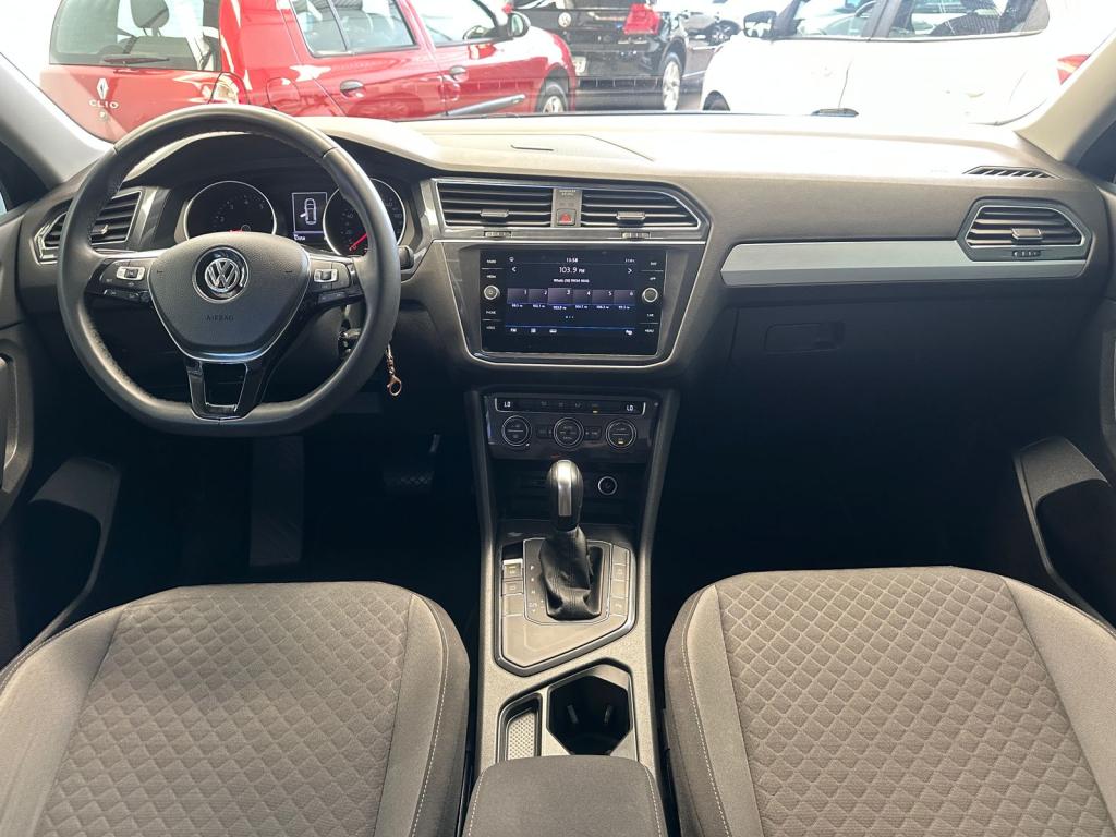 VOLKSWAGEN Tiguan - Foto